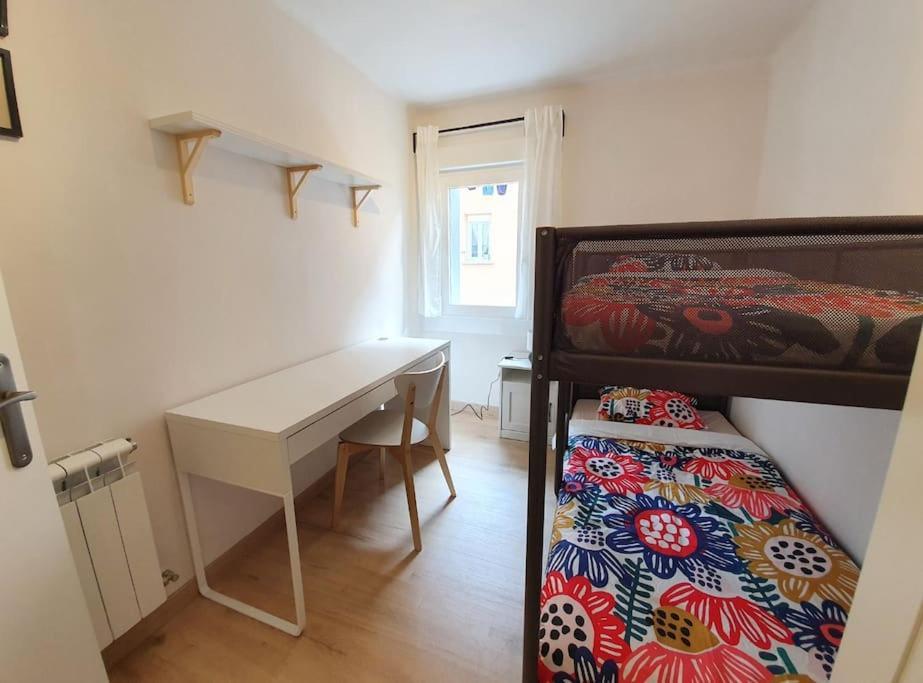 Acogedor Piso En El Centro De Sabinanigo Apartment Ngoại thất bức ảnh