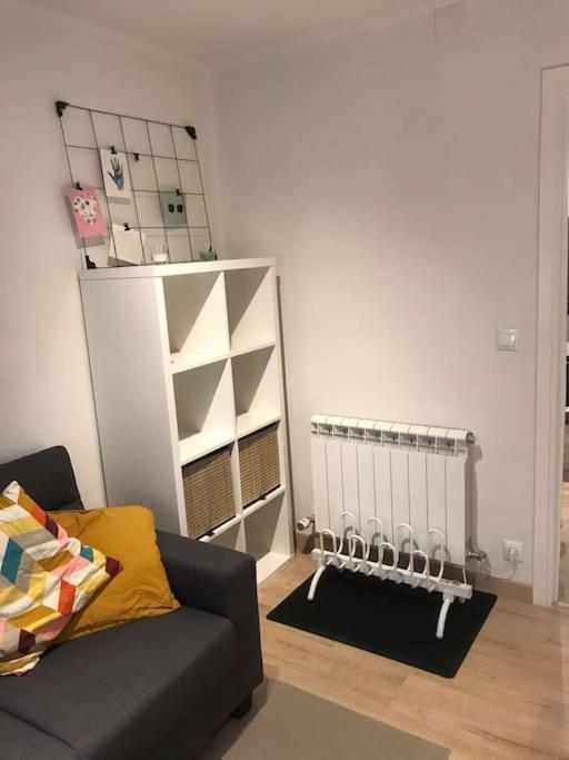 Acogedor Piso En El Centro De Sabinanigo Apartment Ngoại thất bức ảnh